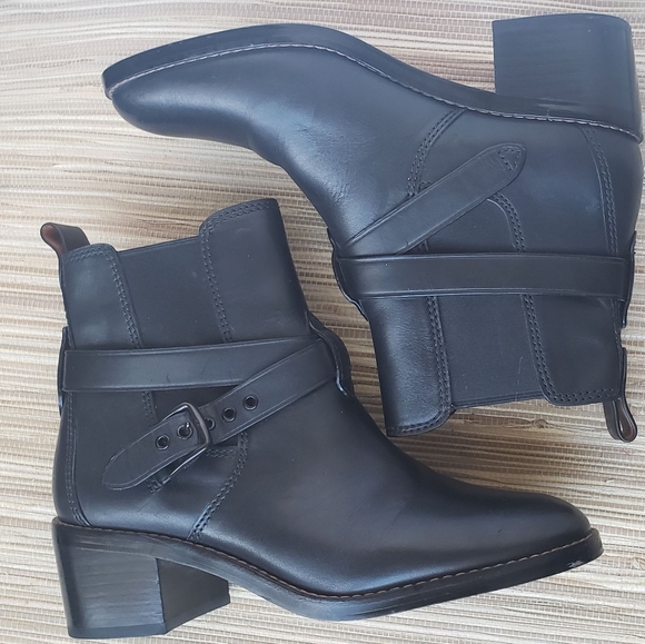 Coach Boots Black - Picture 4 of 7